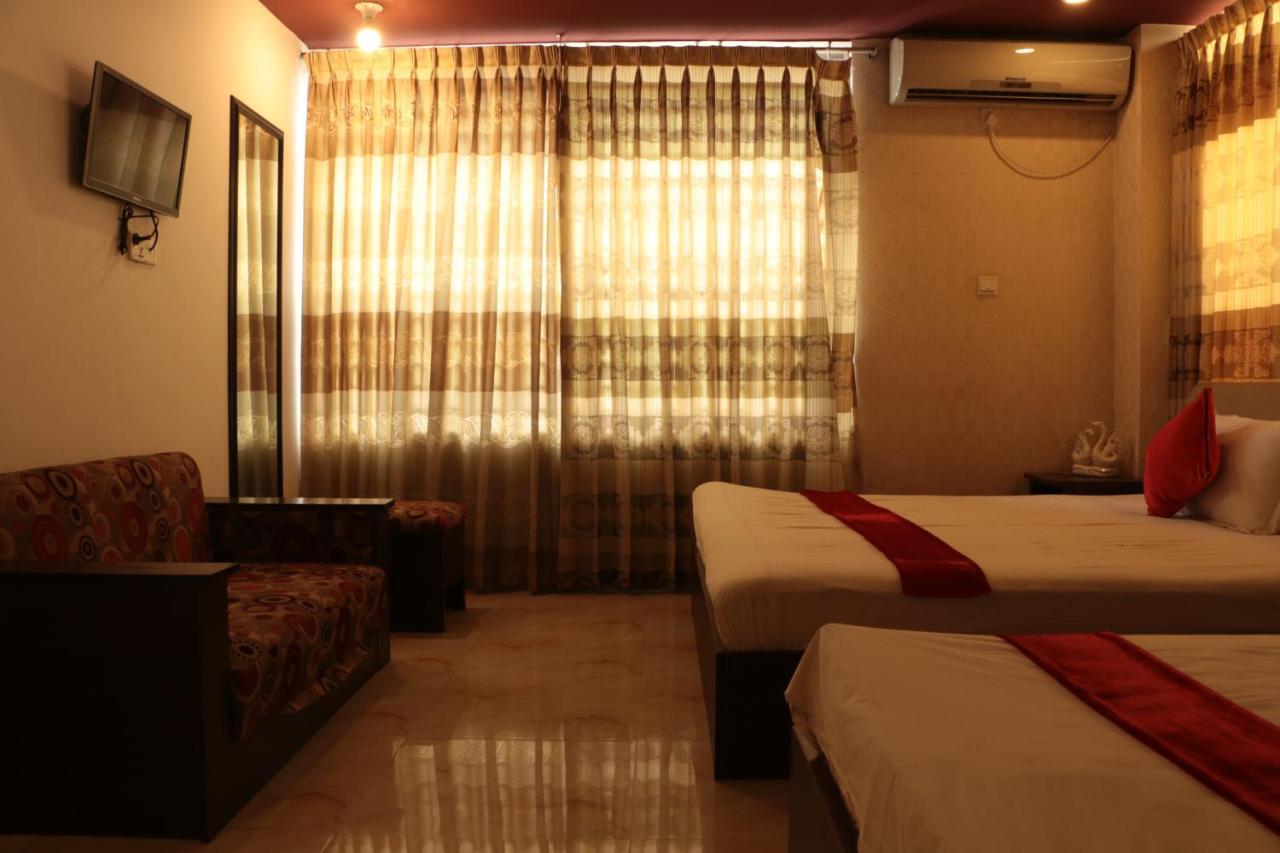 78 Firoza Inn Дака Екстериор снимка