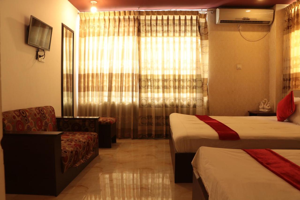 78 Firoza Inn Дака Екстериор снимка