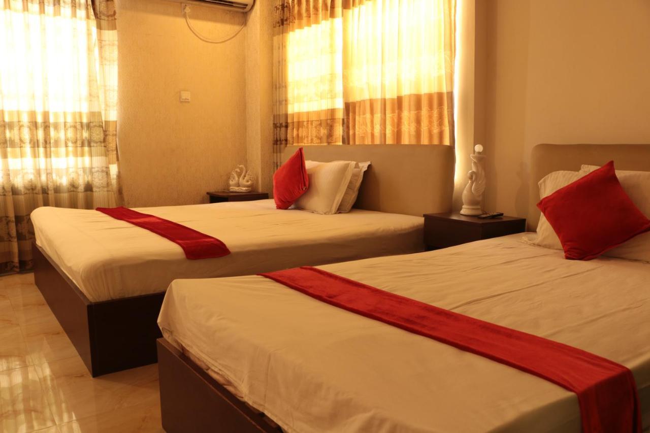 78 Firoza Inn Дака Екстериор снимка