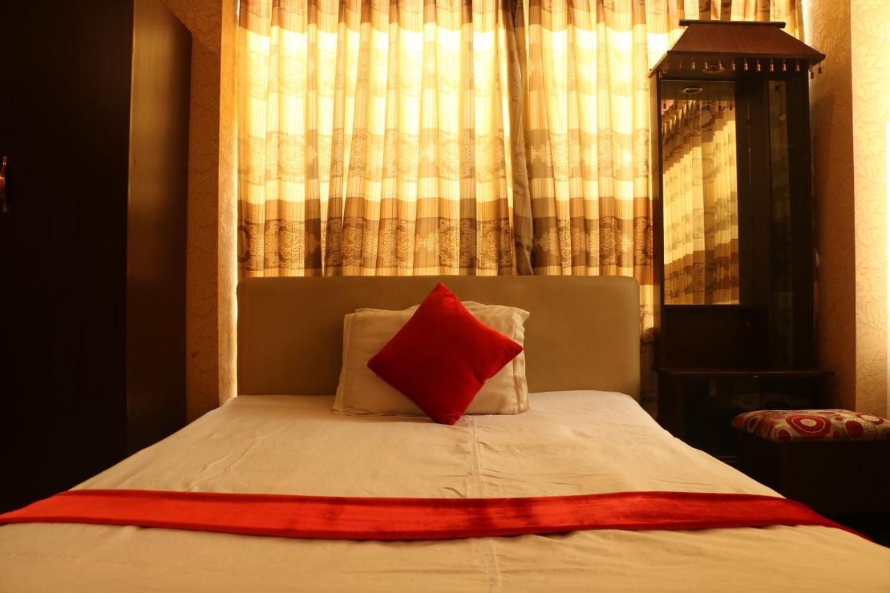 78 Firoza Inn Дака Екстериор снимка