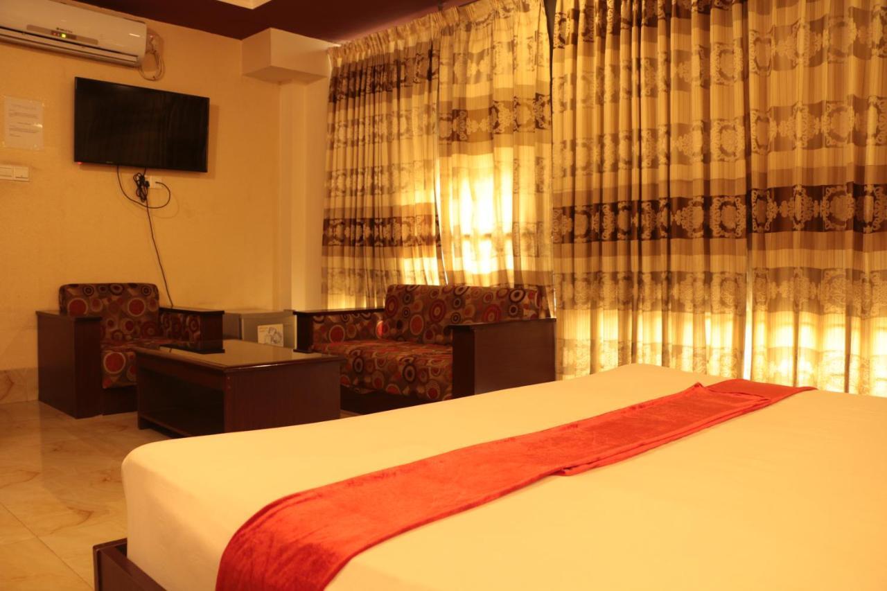 78 Firoza Inn Дака Екстериор снимка